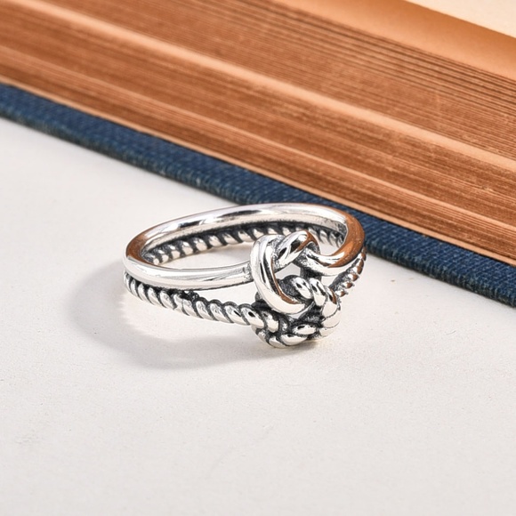 Jewelry - Sterling Rope Knot Ring
